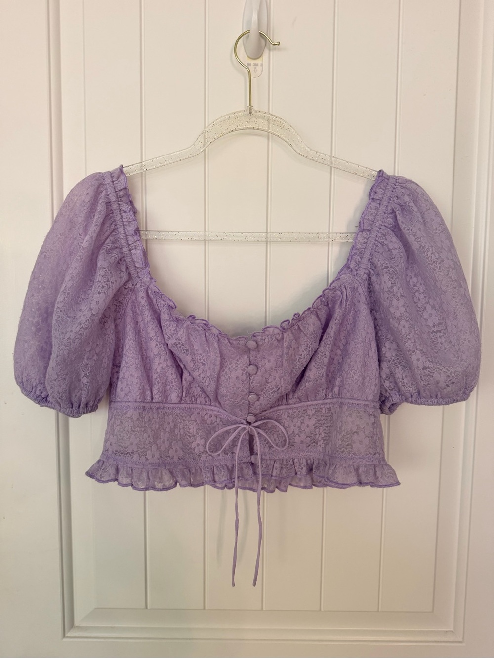 Boutique Lavender Lace Puff Sleeve Crop Top
